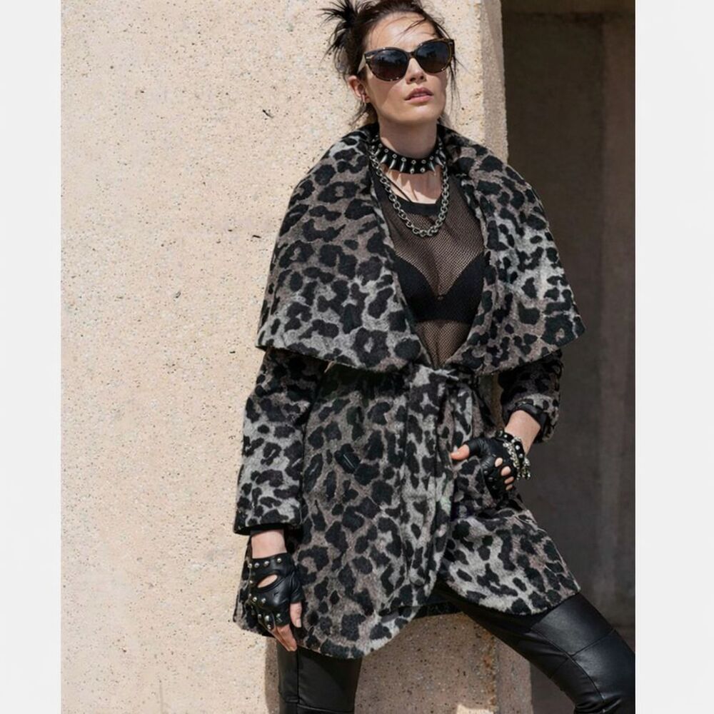 Tahari Marla Coat Womens XS Leopard Print Wool Blend Belted Wrap Shawl Chic Rock